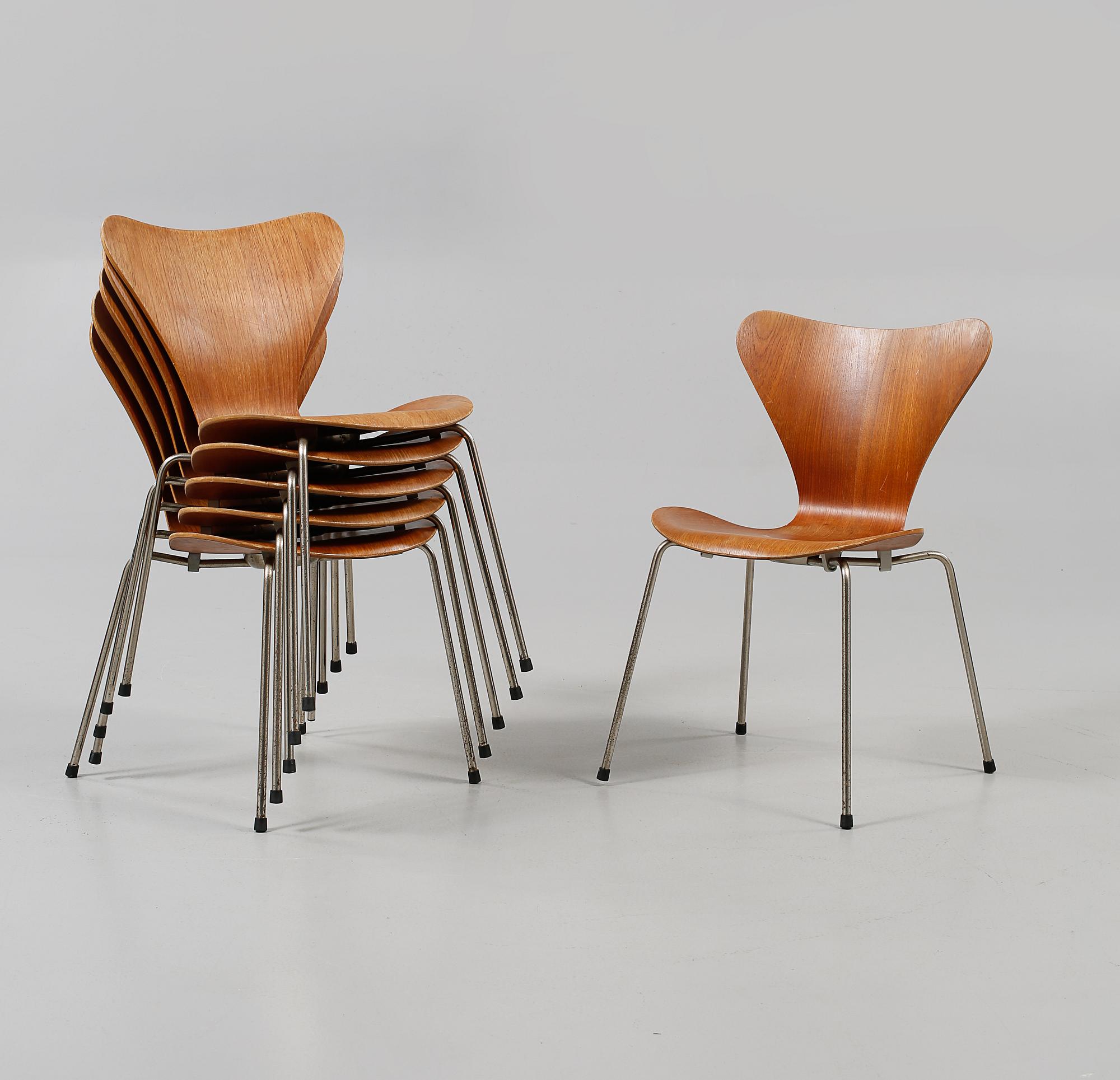 STOLAR, 6 st, "Sjuan", Arne Jacobsen, Fritz Hansen, 1900-talets andra hälft.