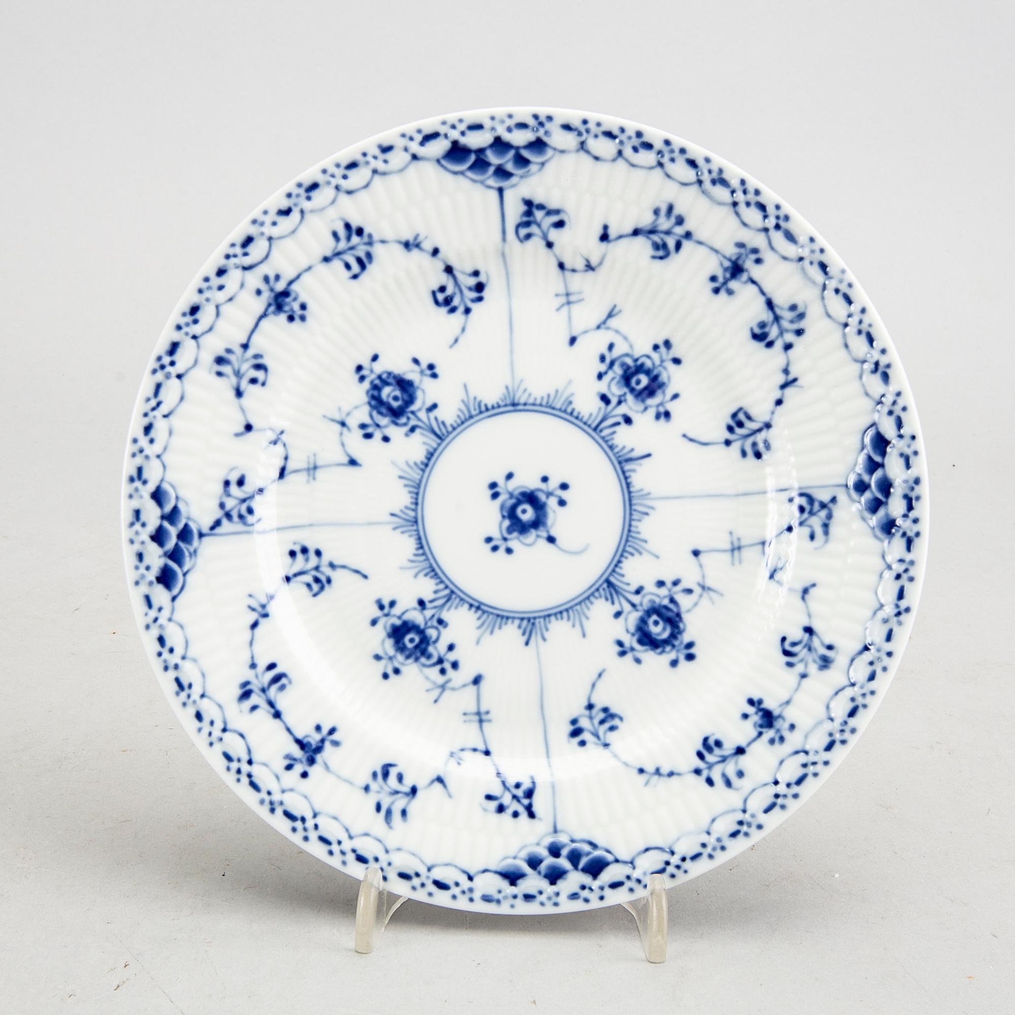 Servis 47 dlr Musselmalet halvblonde Royal Copenhagen Danmark 1900-talets andra hälft.