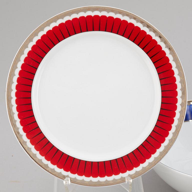 A Sigvard Bernadotte  service, Millenium design, 2000. (175 porcelain pieces and 96 cutlery pieces).