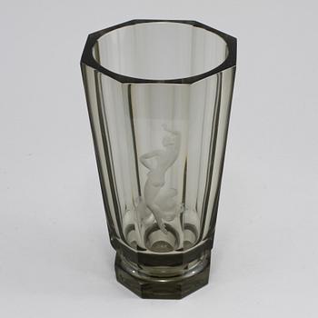 VAS, glas, Vicke Lindstrand, Orrefors, signerad, 1900-talets andra kvartal.