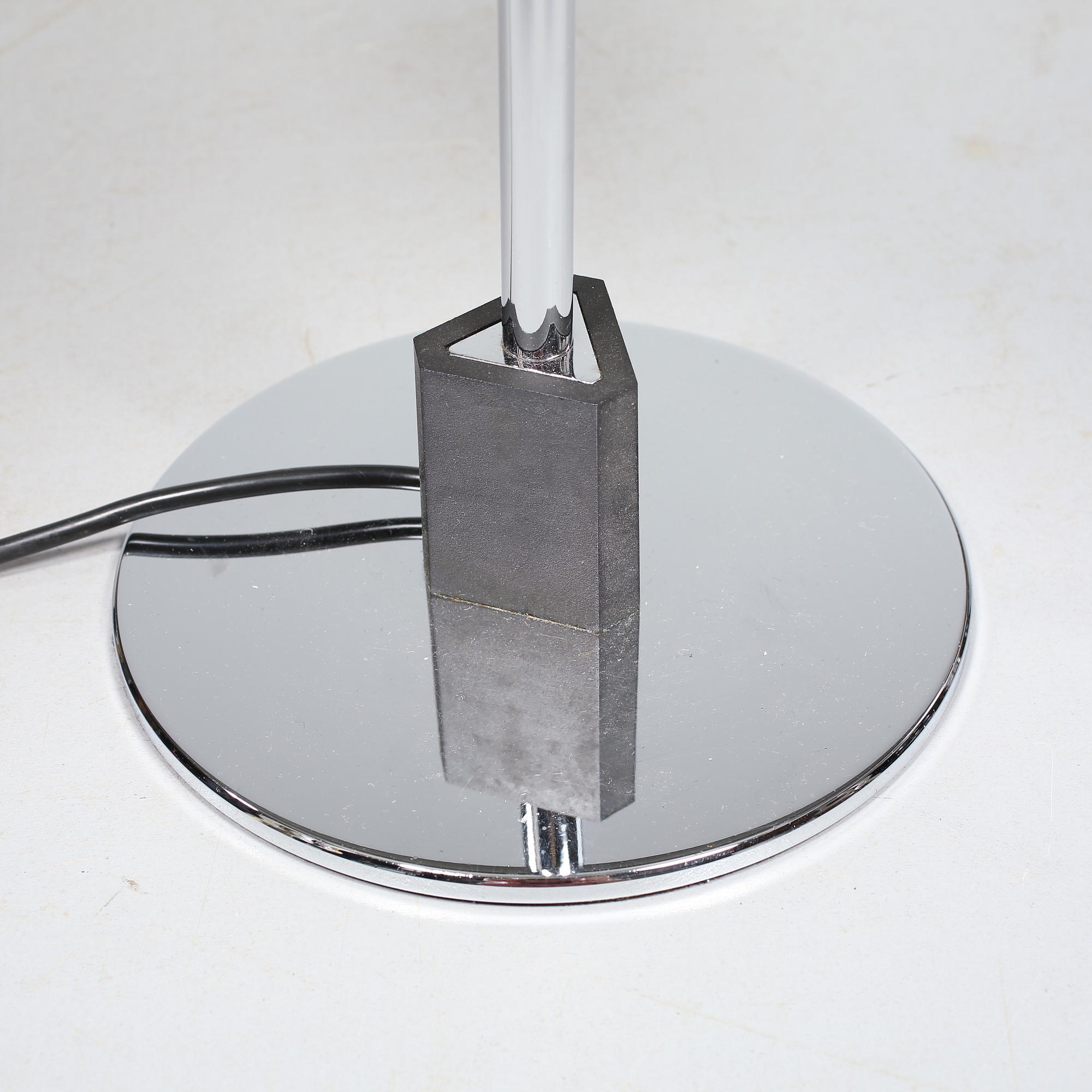 BORDSLAMPA, PH 4/3, Poul Henningsen, Louis Poulsen, 1900-talets andra hälft.