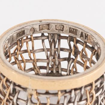 Högbergs Eftr Anette & Marie Silver, ring, Göteborg, 2002.