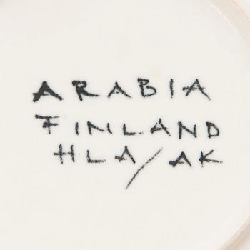 HILKKA-LIISA AHOLA, tallrikar, 12 st, 'Solros', fajans, i produktion 1960-75.