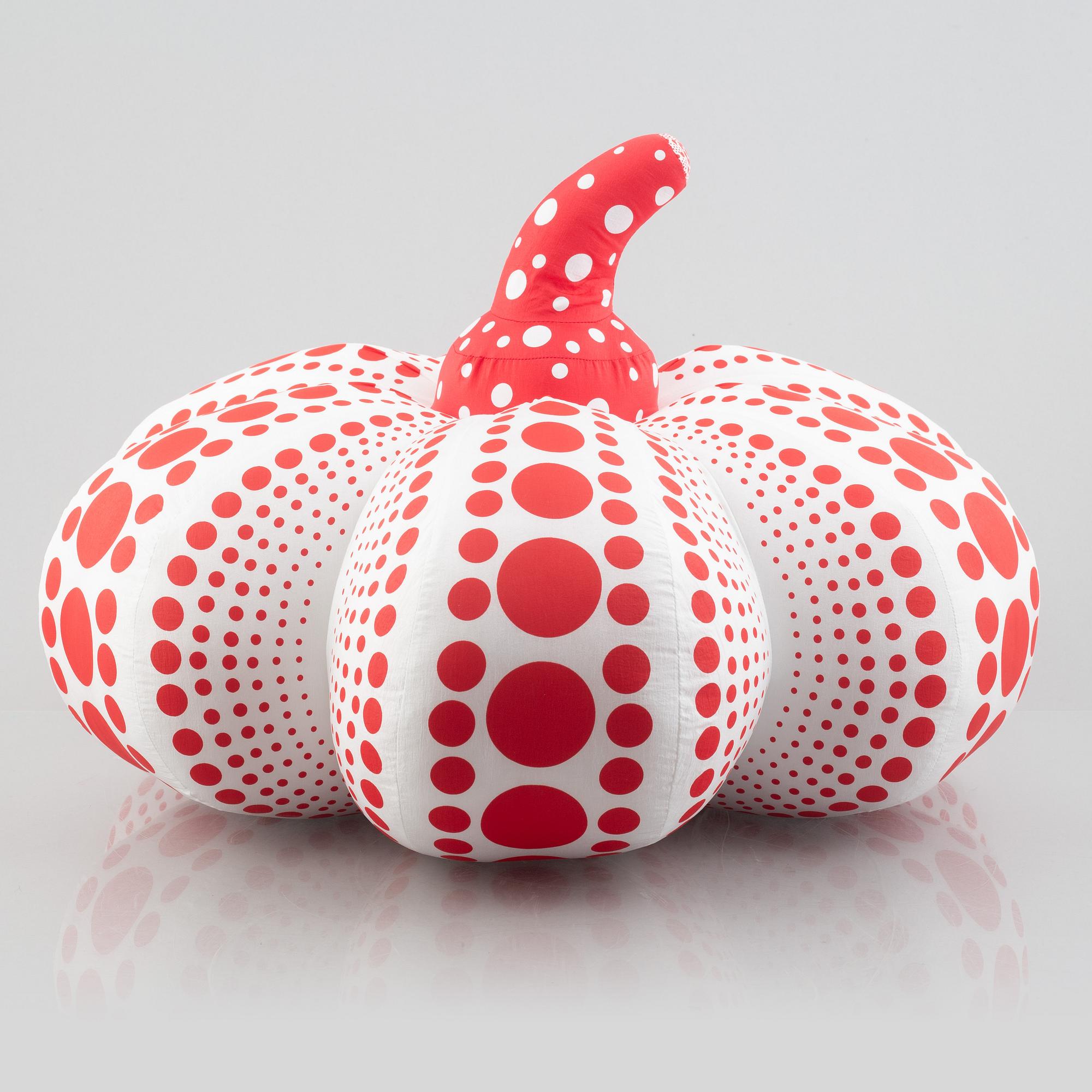 Yayoi Kusama, efter, objekt/multipel, “Soft Sculpture Pumpkin” (large).