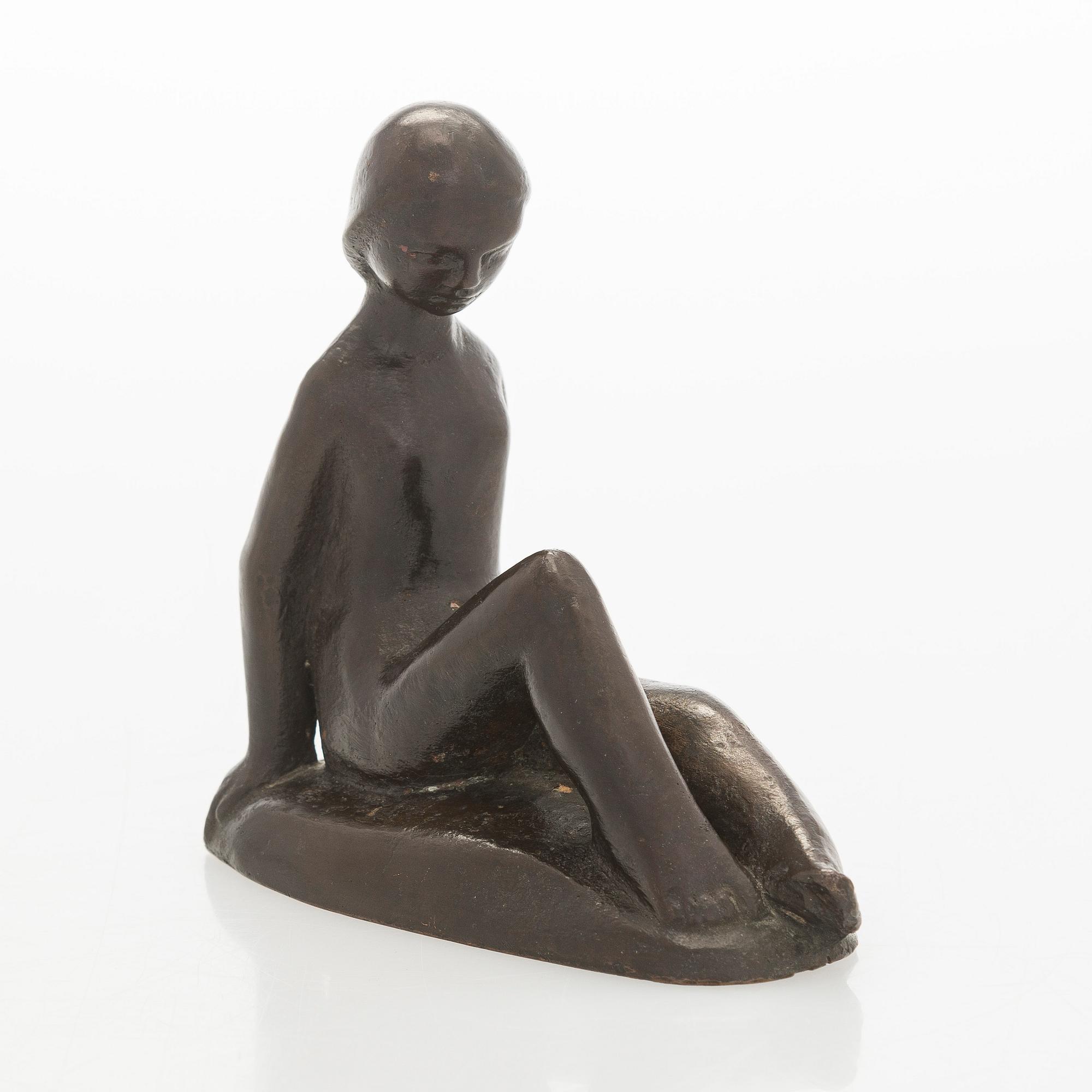 Kai Noramies, Istuva nainen.