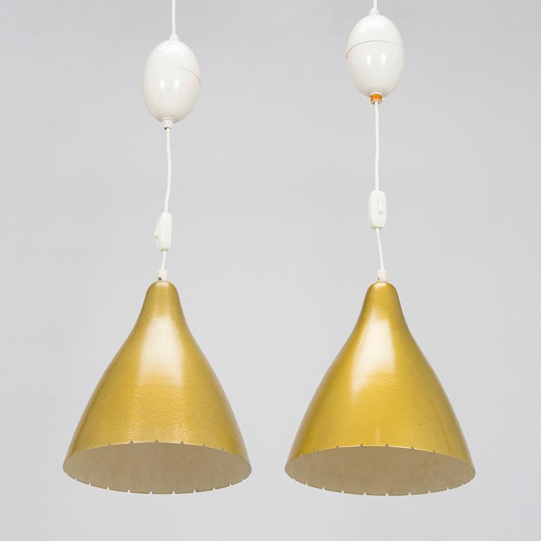 Lisa Johansson-Pape, taklampor, ett par, modell 1314, Stockmann Orno, 1900-talets mitt.