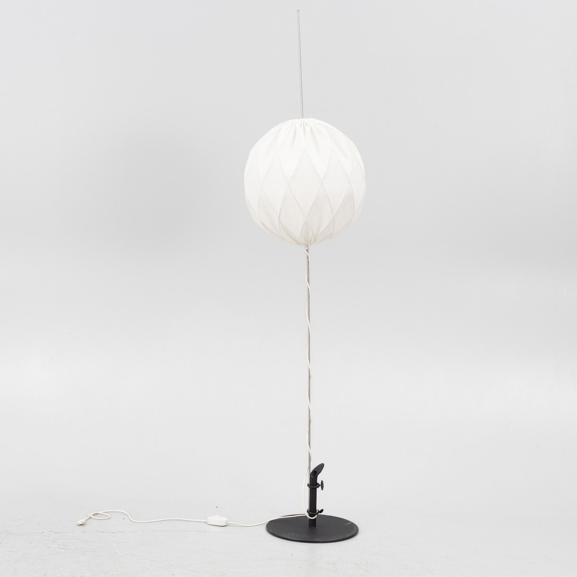 Tore Ahlsén, golvlampa, "Napoleon vid Nilen", Gärsnäs.