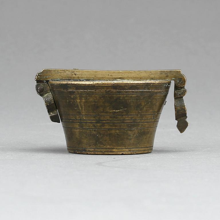VIKTSATS, mässing, Sverige, med datering 1795.
