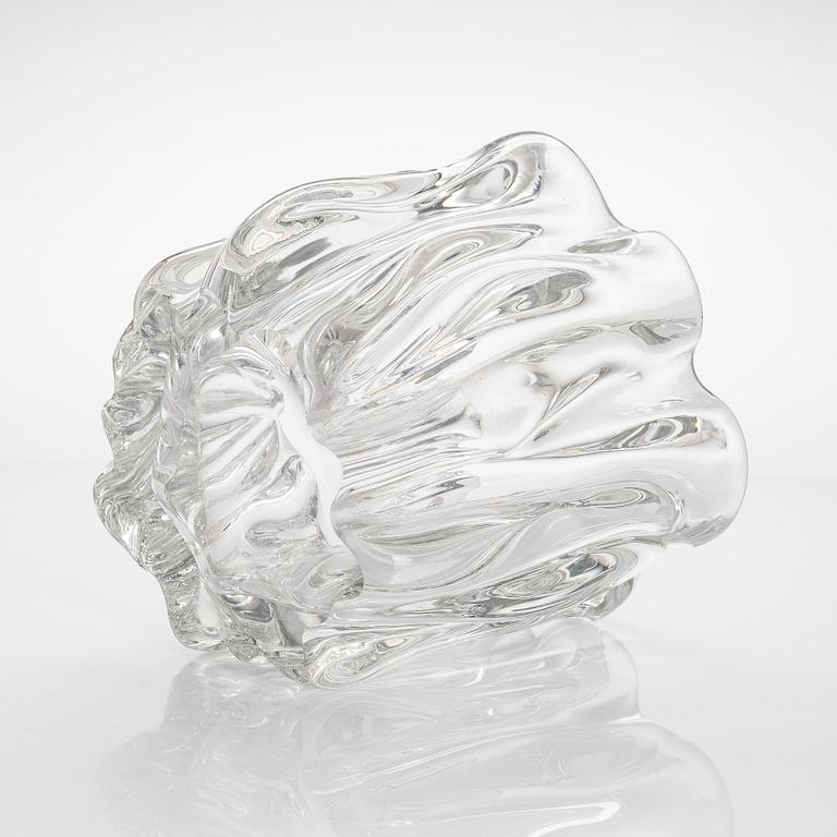 Tapio Wirkkala, A 'Kalvolan kanto' glass vase, signed Tapio Wirkkala - 3241.