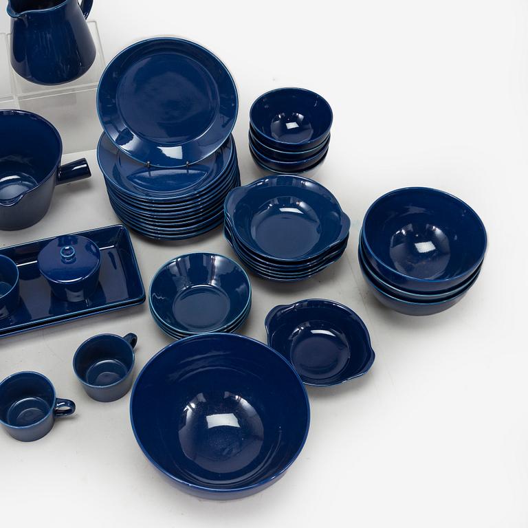 Kaj Franck, an 83-piece porcelain "Kilta" service, Arabia mid-20th century.