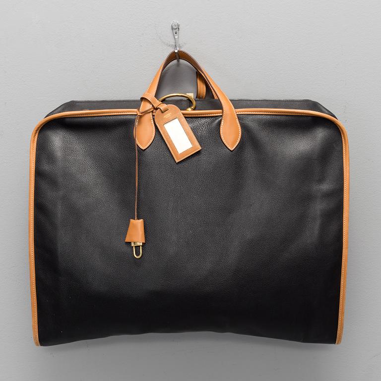 Hermès  Evergrain Garment Bag.