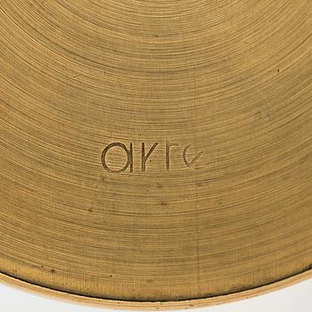 Maija Heikinheimo, A set of two brass jars manufacturer Valaistustyö for Artek, mid-20th century.