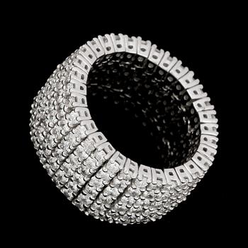 RING, briljantslipade diamanter, tot. ca 5 ct.