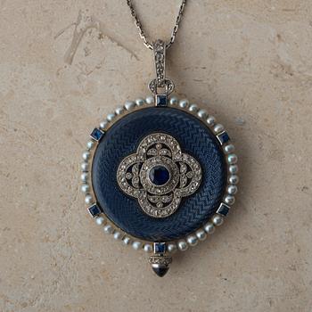 J. CHAUMET, Paris-Londres, "Belle Epoque", pendant watch, 29,5 mm.