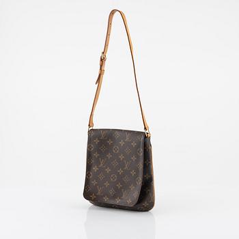 Louis Vuitton, a 'Musette Salsa PM' cross body bag, 2001.