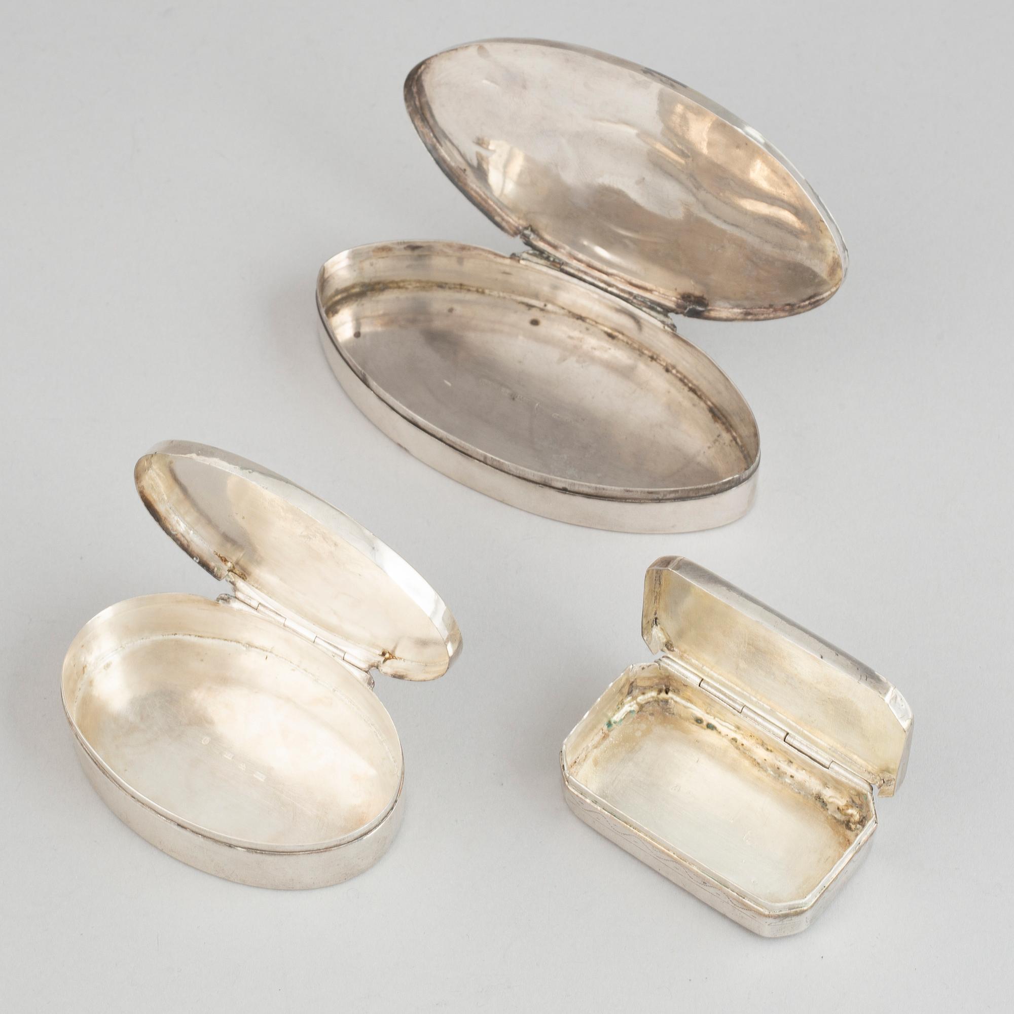 Three Swedish silver snuff boxes, 19th century.