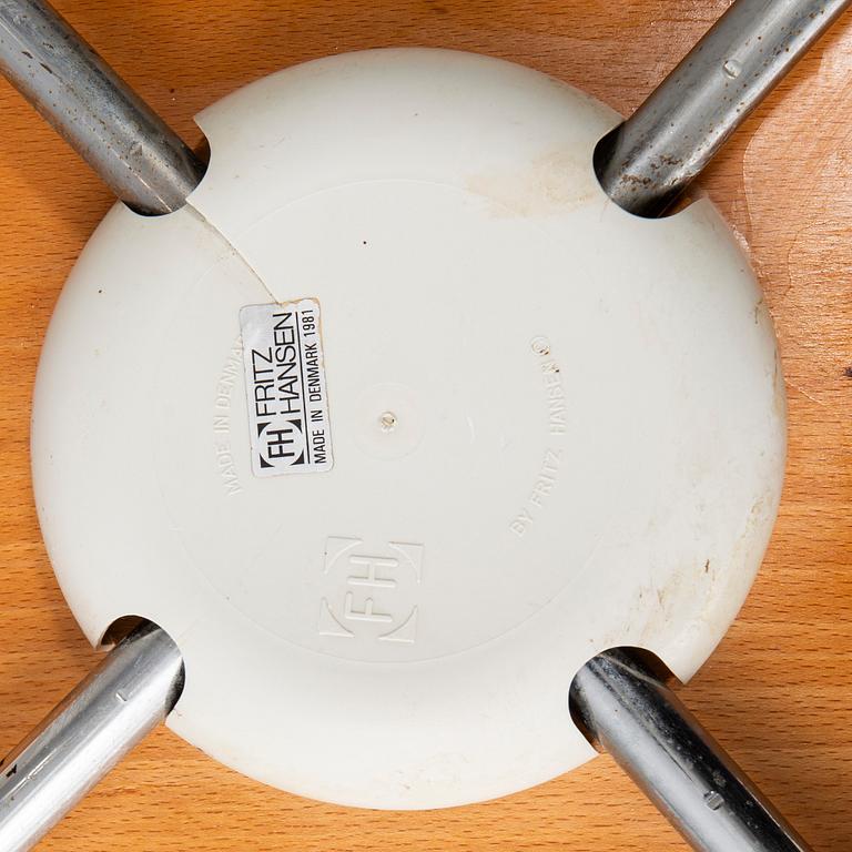 Arne Jacobsen, chairs 6 pcs, "The Seven", Fritz Hansen, Denmark, 1981.