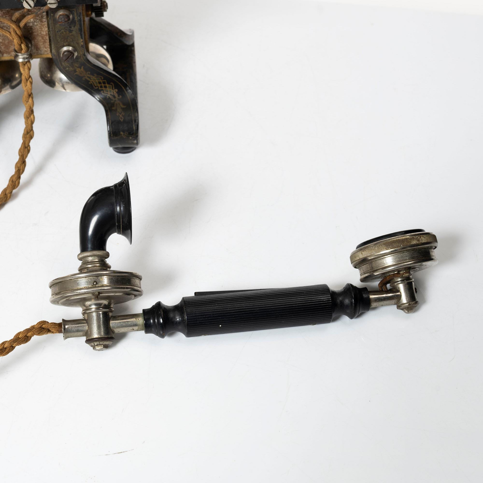 Rikstelefon, LM Ericsson, "Taxen", 1892 års modell.