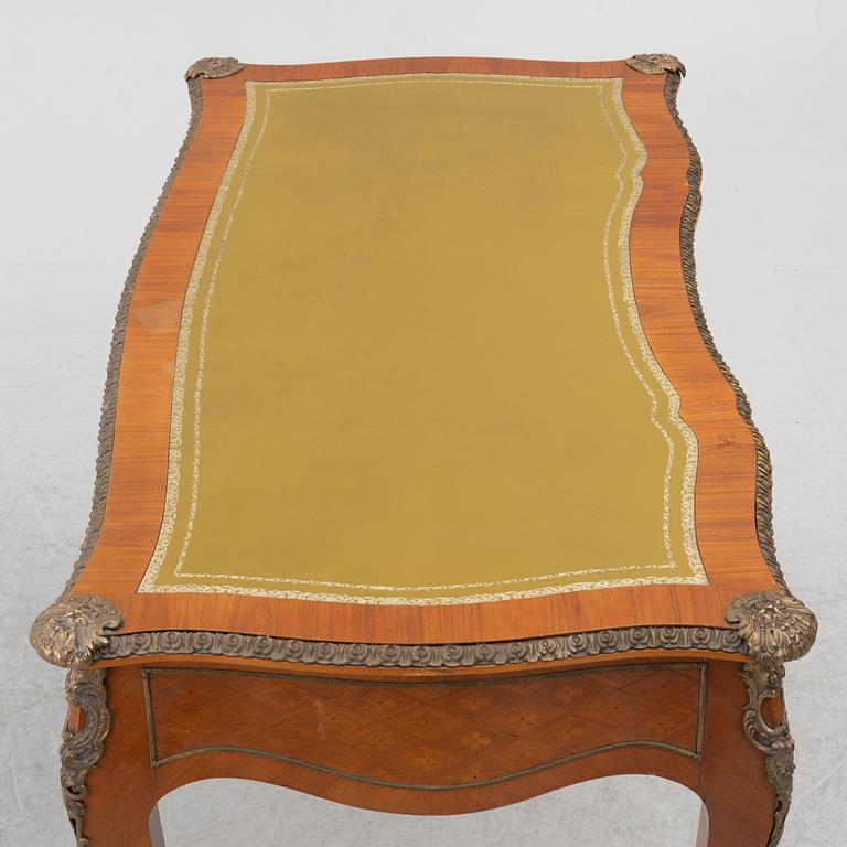 Skrivbord, Louis XVI-stil, 1900-talets mitt.