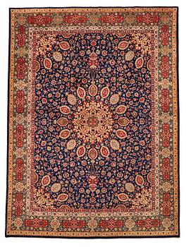 287. A CARPET, an old Tabriz, ca 403,5 x 298 cm (plus 1 cm  flat weave at one end).