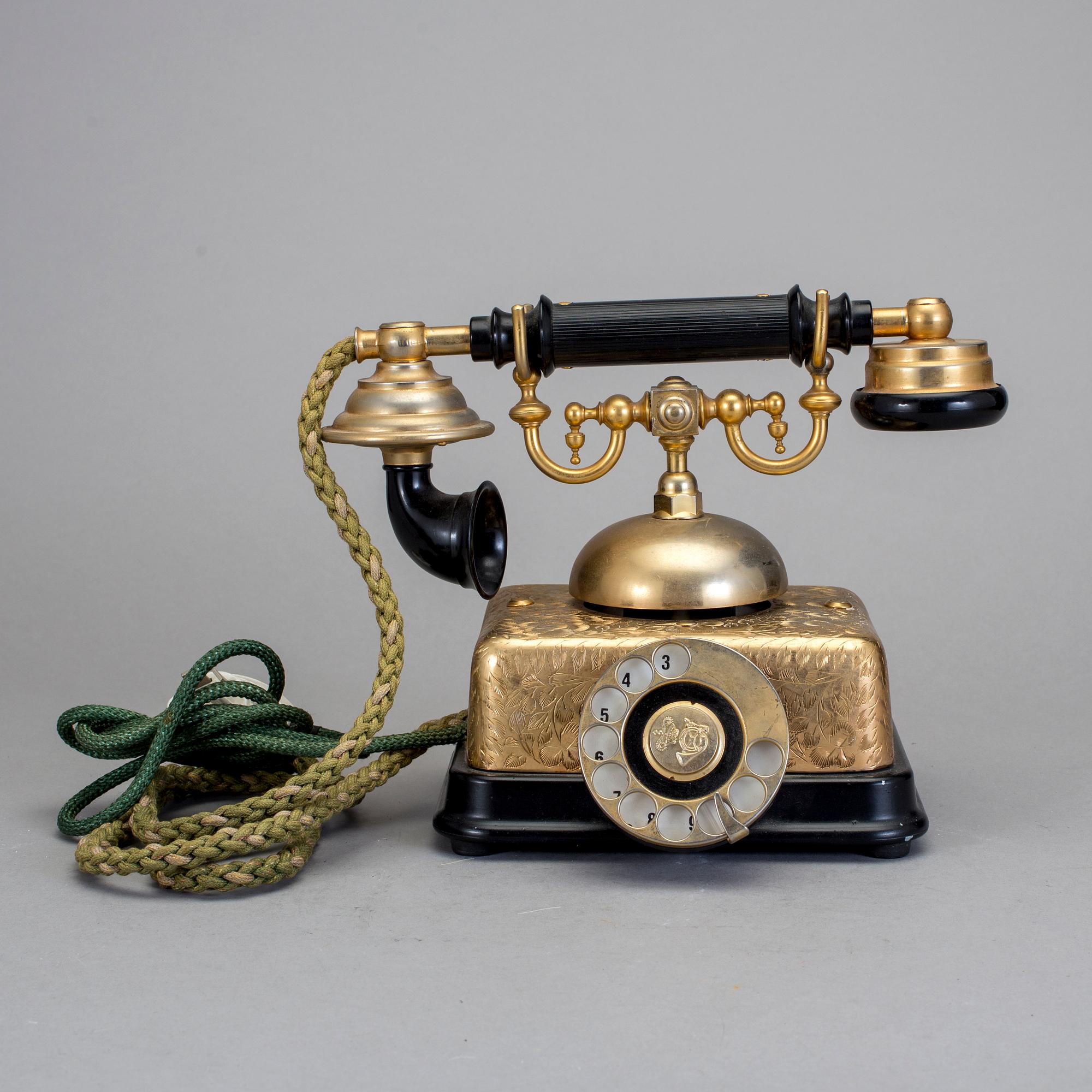 TELEFON, 1900-talets första hälft.