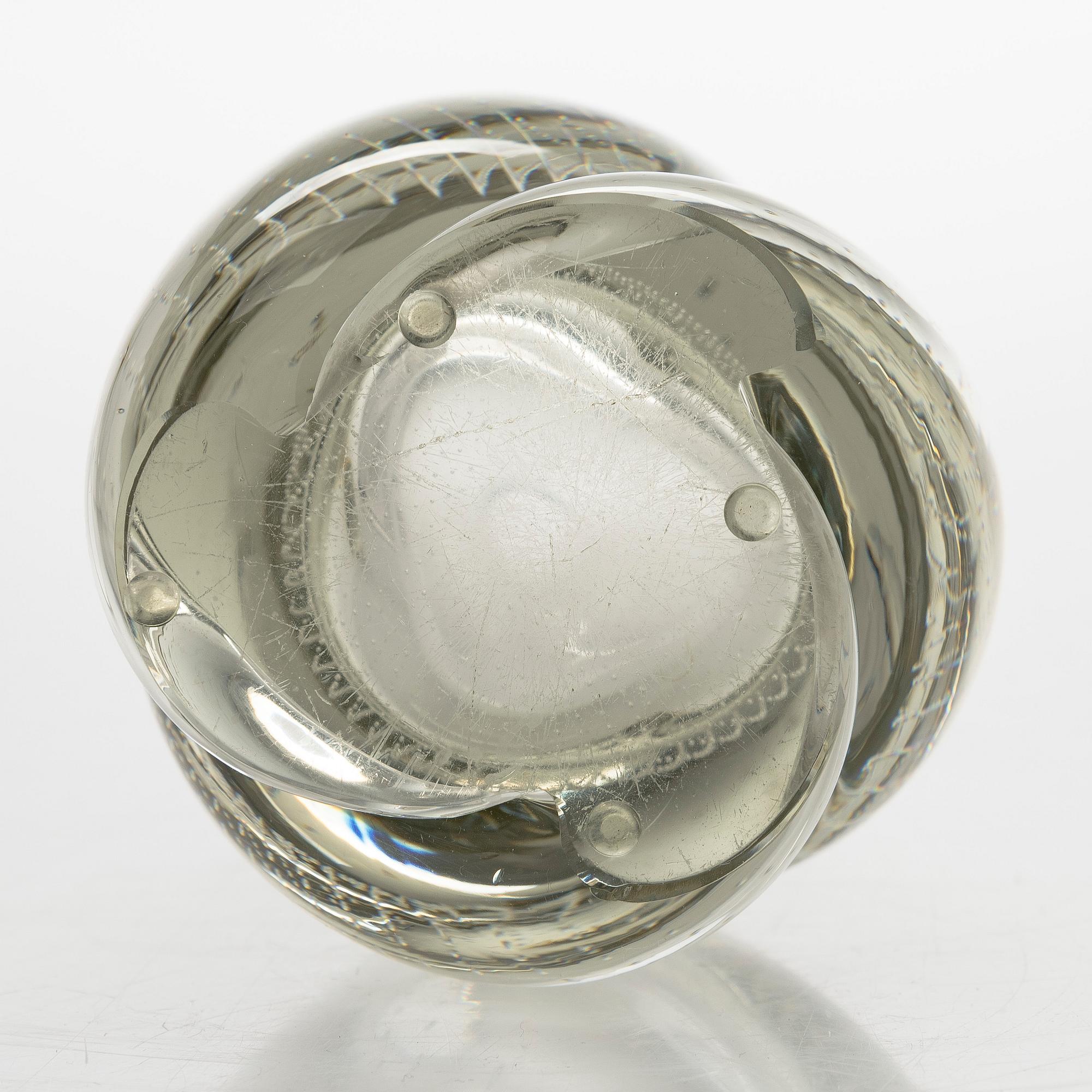 Gunnel Nyman, vas, modell "GN 27", signerad G. Nyman Nuutajärvi Notsjö.