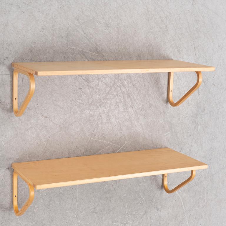 Alvar Aalto, vägghyllor, ett par, 112B, Artek, Finland.