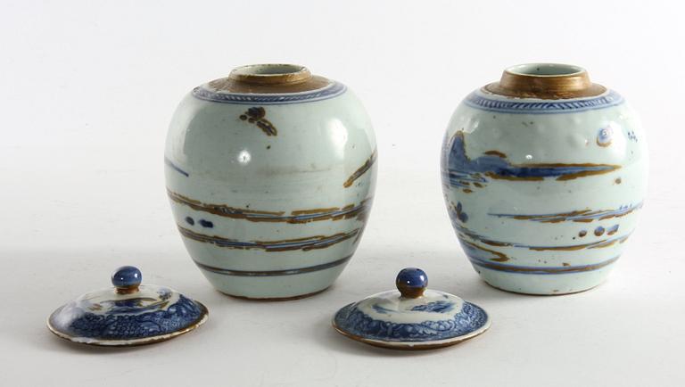 BOJANER, ett par, porslin, Kina, Qing-dynastin, 1800-tal.