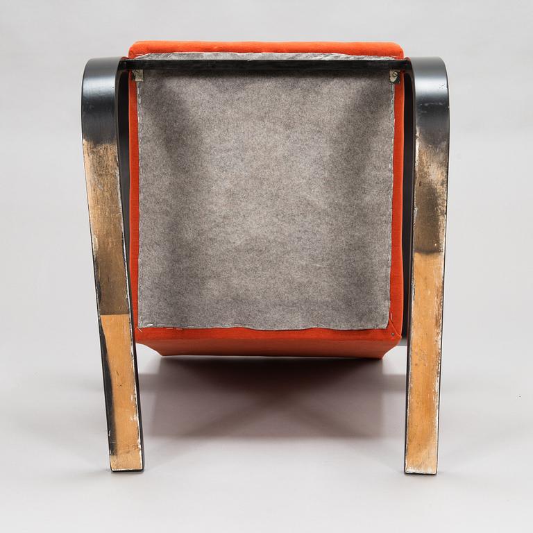 Alvar Aalto, A mid-20th century '34/402' armchair for  O.Y. Huonekalu- ja Rakennustyötehdas A.B. Finland.