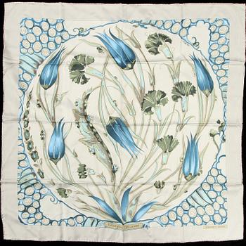 SCARF, "Ceramique Ottoman", Laurence Bourthoumieux, Hermès, Paris.