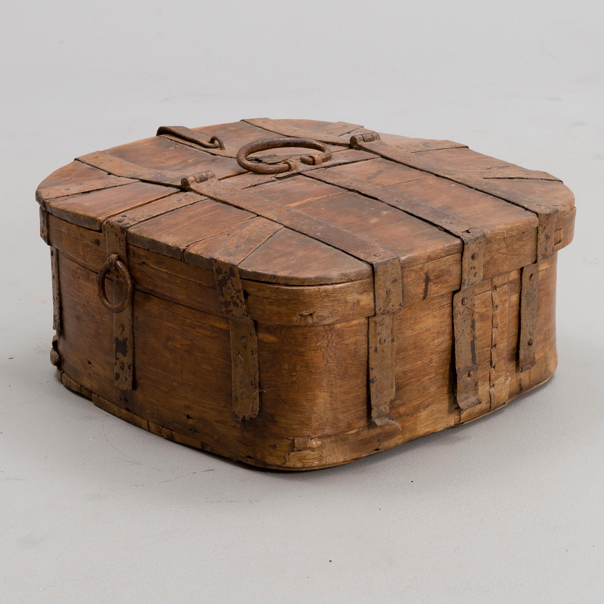 A PROVINCIAL 19TH CENTURY WOODEN BOX WITH IRON FITTINGS.