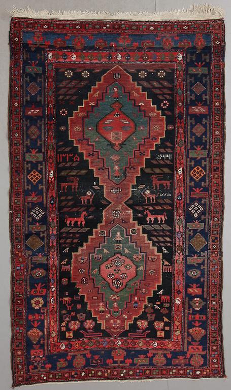 MATTA, Hamadan, ca 240 x 141 cm.