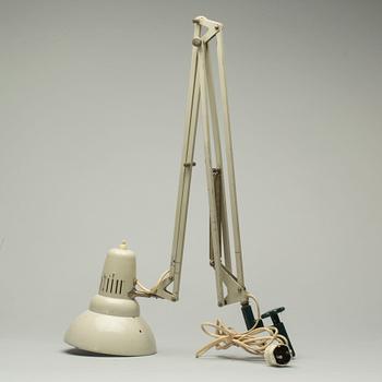 SKRIVBORDSLAMPA, Jacob Jacobsen, Modell L-1, Luxo, 1900-talets senare del.