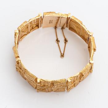 Björn Weckström, A 14K gold bracleet "Suma". Lapponia 1974.