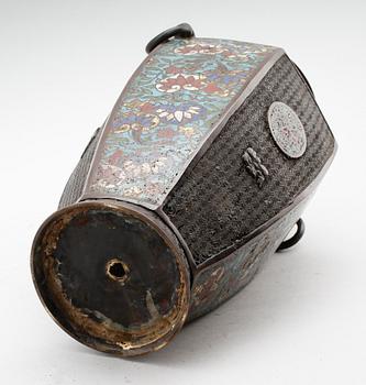 VAS, brons, Kina, 1800-/1900-tal.