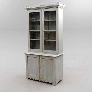 BOKSKÅP, Karl Johan, 1800-talets mitt.