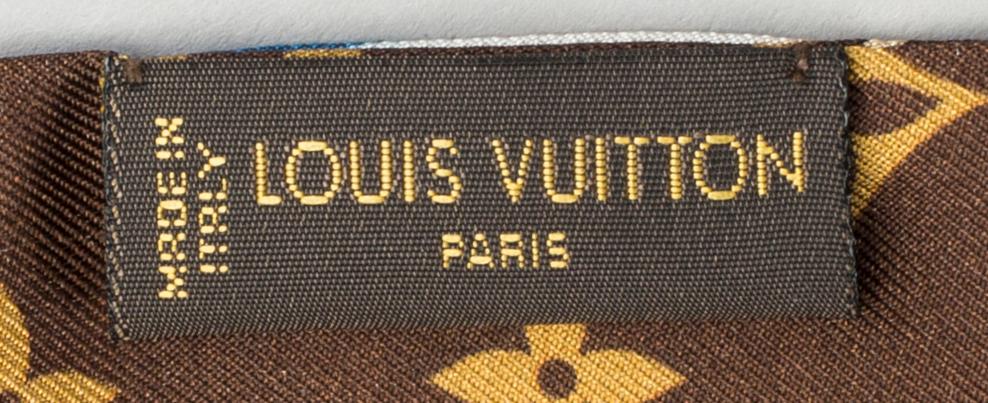 LOUIS VUITTON, scarf,.