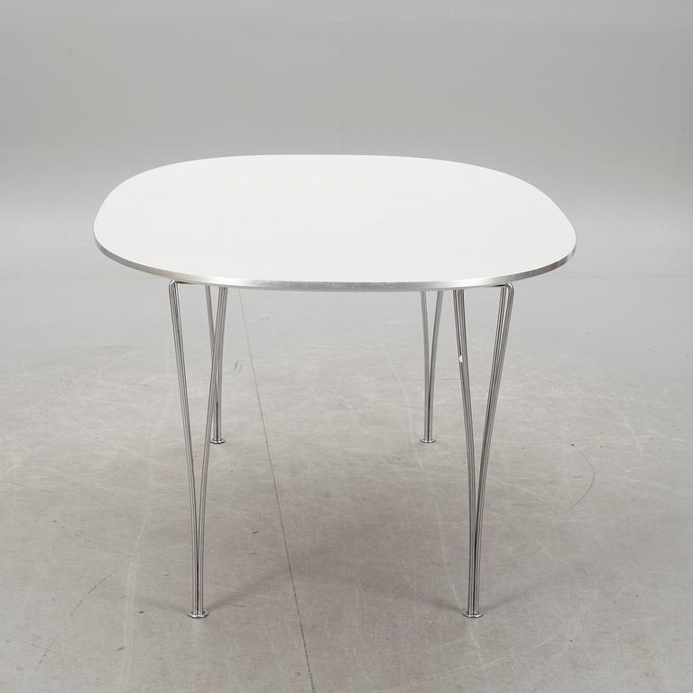 MATBORD, "Superellips" design av Piet Hein och Bruno Mathsson för Fritz Hansen, Danmark.