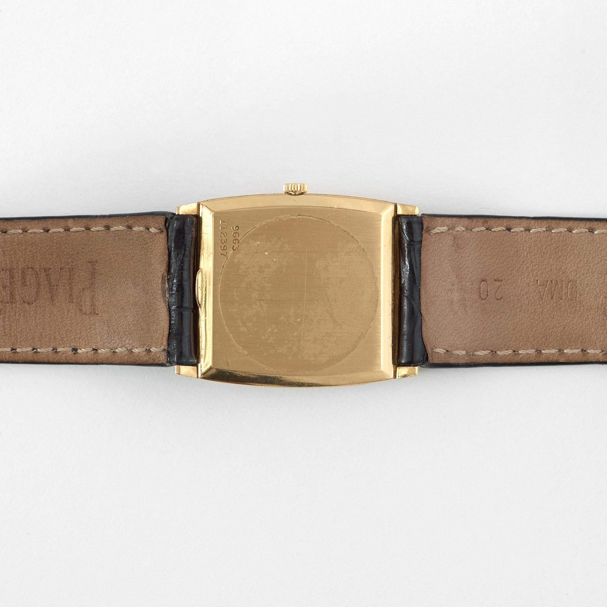 Piaget. Guld. Manuell. 25 x 27 mm. 1967.