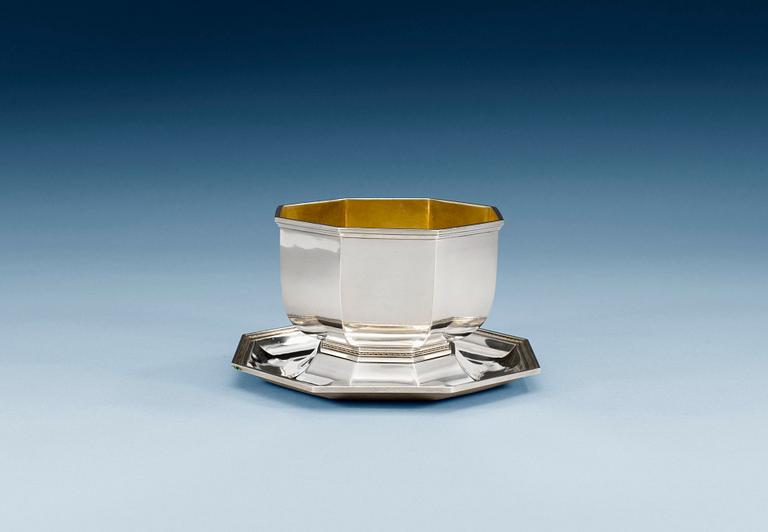 AN ATELIER BORGILA sterling sauce boat, silver gilt inside, Stockholm 1942.