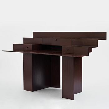 Marcello Vecchi and Francesco Trabucco, a desk modell "Sc73", Poggi, Italy, 1983.