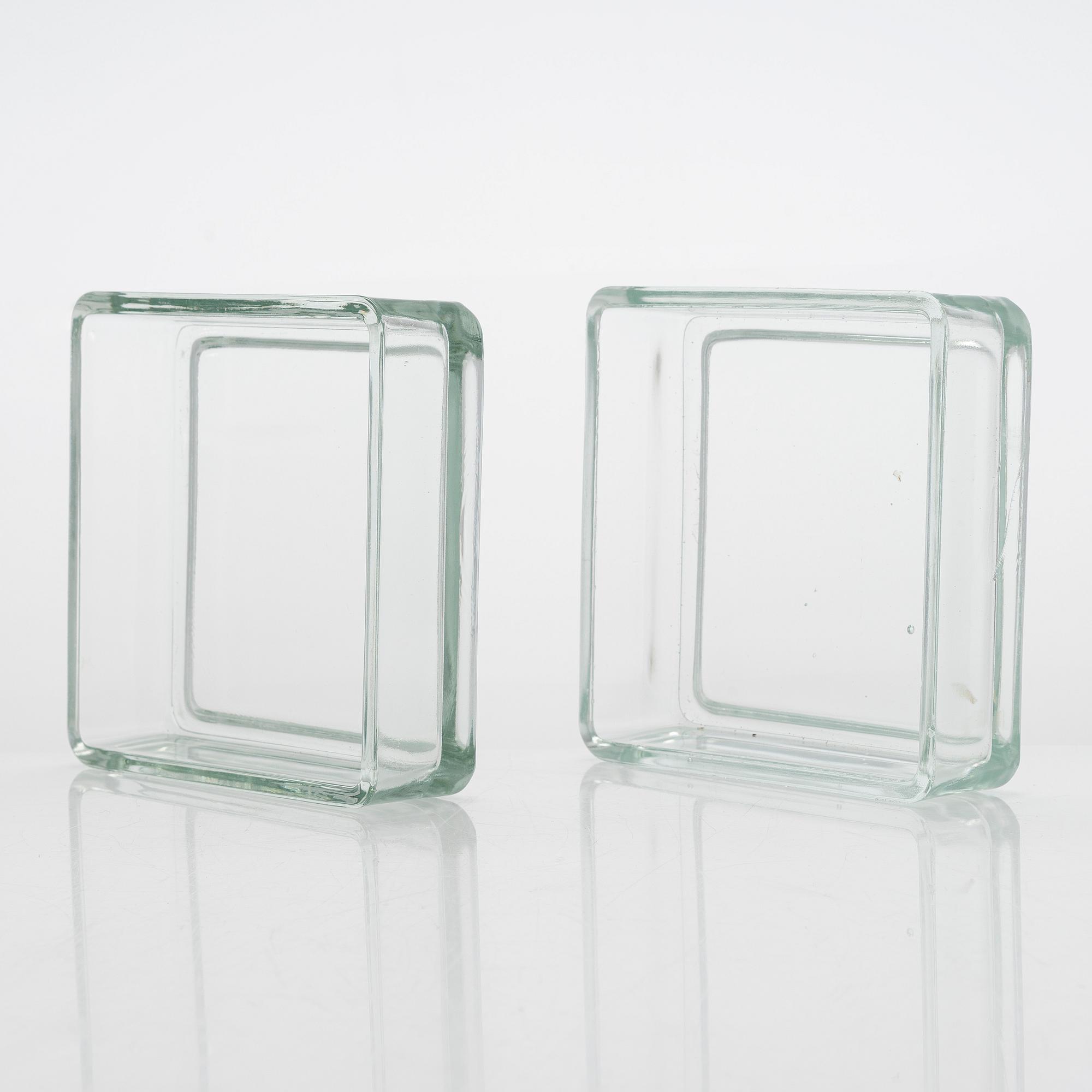 Aino Aalto, a serving platter, 'Maija'. Karhula Glassworks, Finland. Designed in 1936.