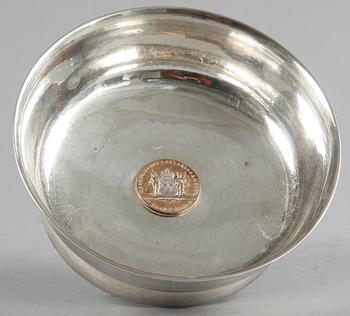 SKÅL, silver. Utl stämplar, 1900-tal. Ca 350 gr.