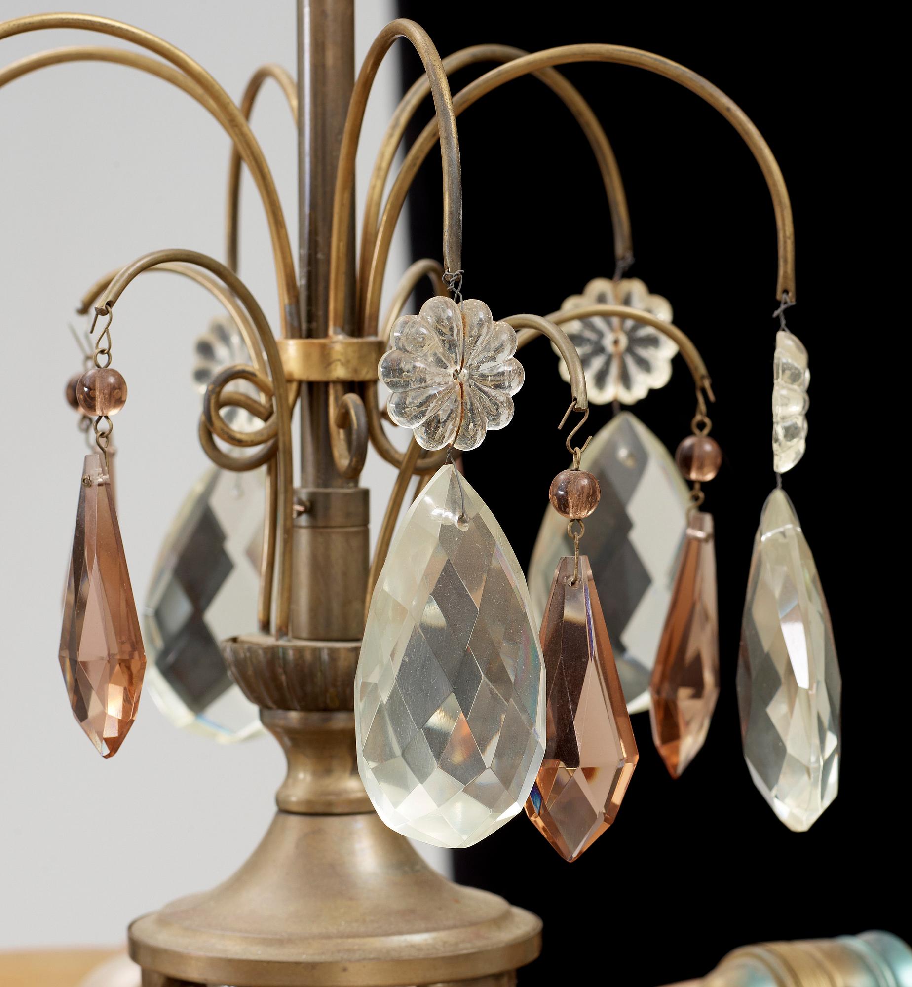 TAKLAMPA, art deco. 1930-tal. H 66.