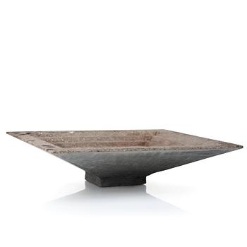 Stina Lindholm, a contemporary concrete birdbath, 'Terass', Skulpturfabriken.