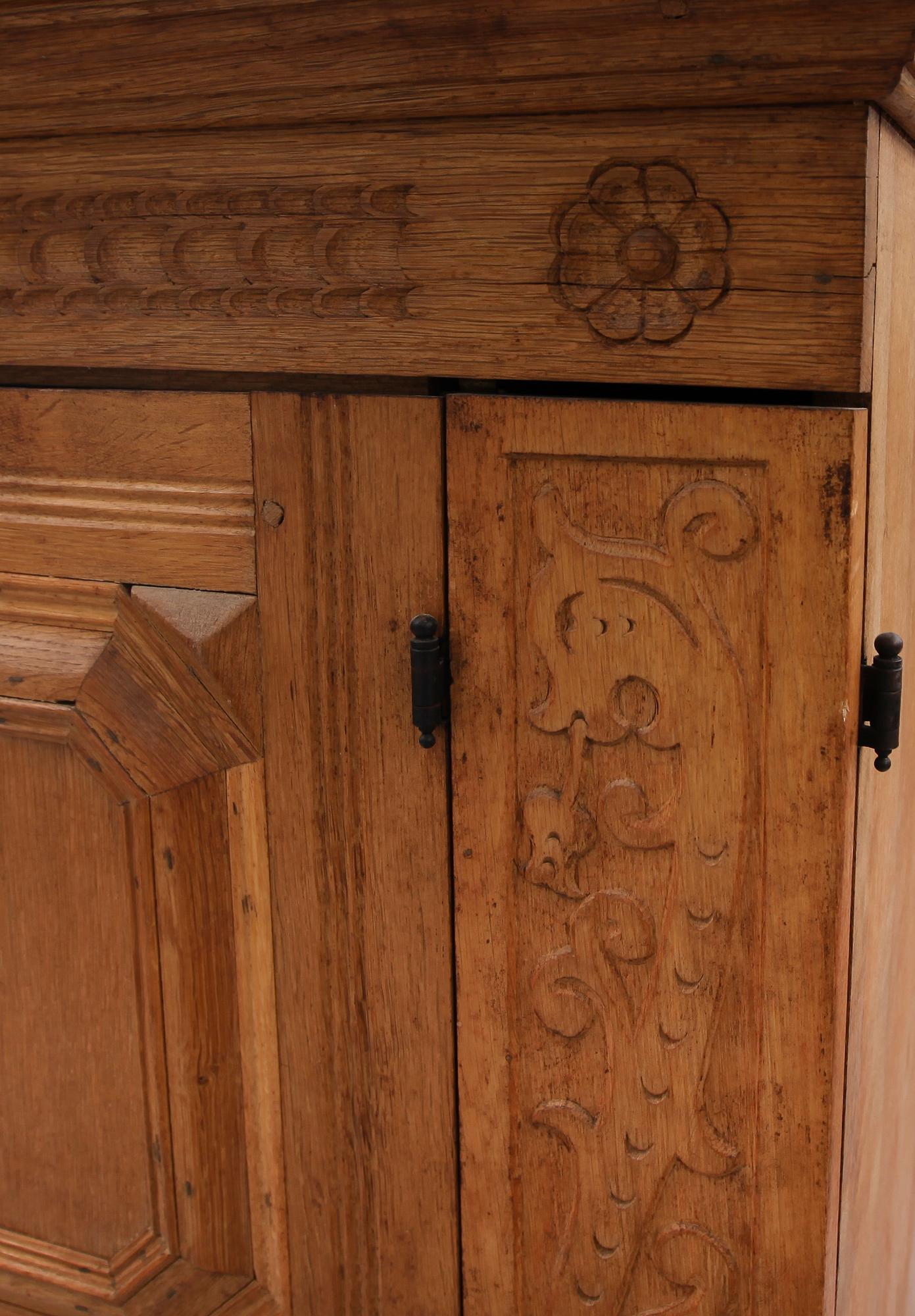 SKÅP, barockstil, sent 1800-tal.