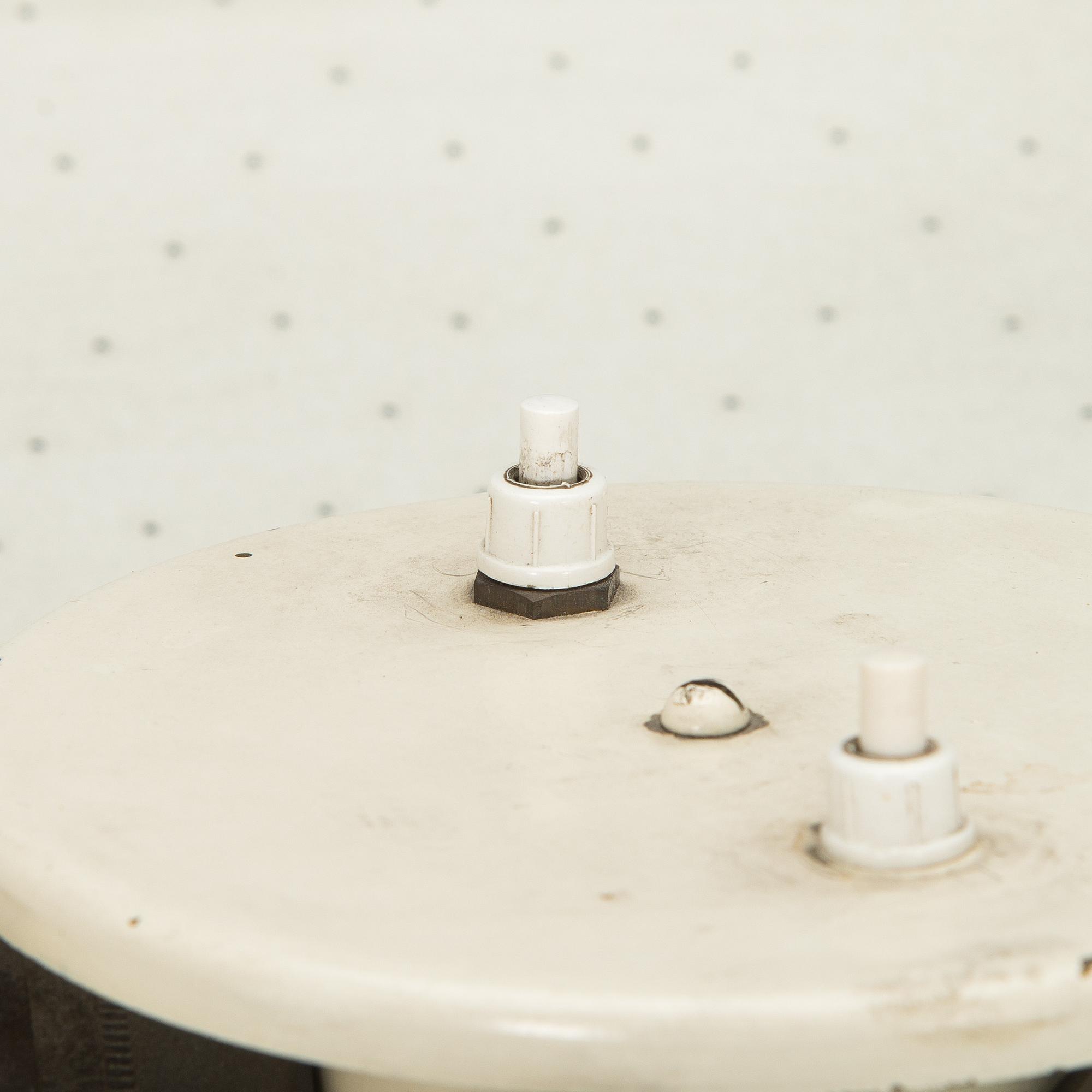 Paavo Tynell, A mid-20th century floor lamp model 9640, Taito Oy, Finland.