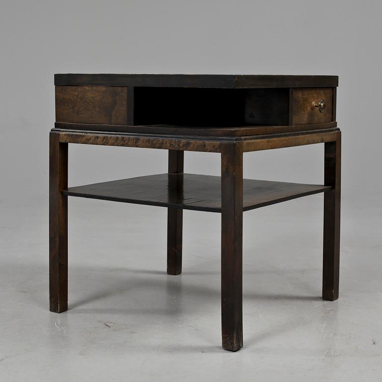 RÖKBORD, art deco, 1900-talets första hälft.