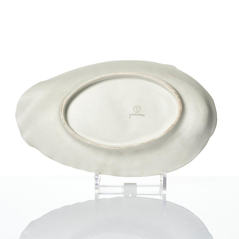 Wilhelm Kåge, 15 pieces of "Carrara" and "Gold Carrara" stoneware dishes, Gustavsberg, Sweden, 1930s/40s.