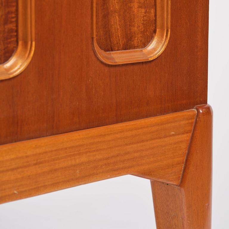 Carl Cederholm, a Swedish Modern cabinet, Stil & Form, Stockholm, 1940s-50s.